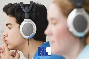 اضرار سماع الاغاني بصوت عالي